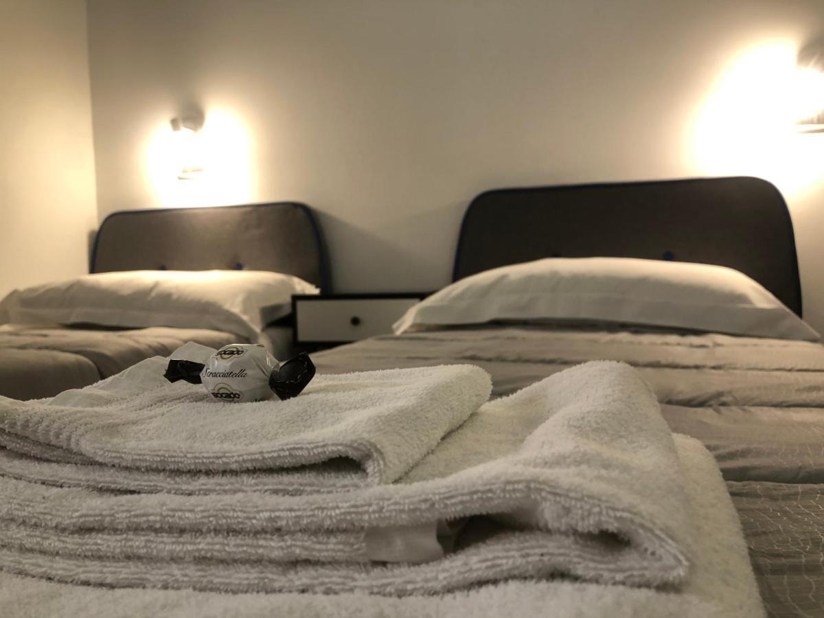 Cerreto dʼEsi Hotel Domus المظهر الخارجي الصورة