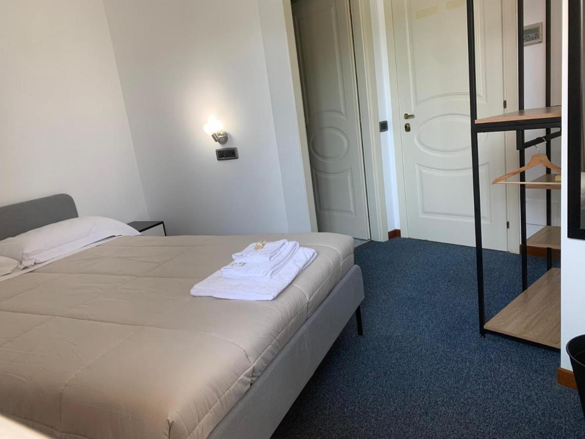 Cerreto dʼEsi Hotel Domus المظهر الخارجي الصورة