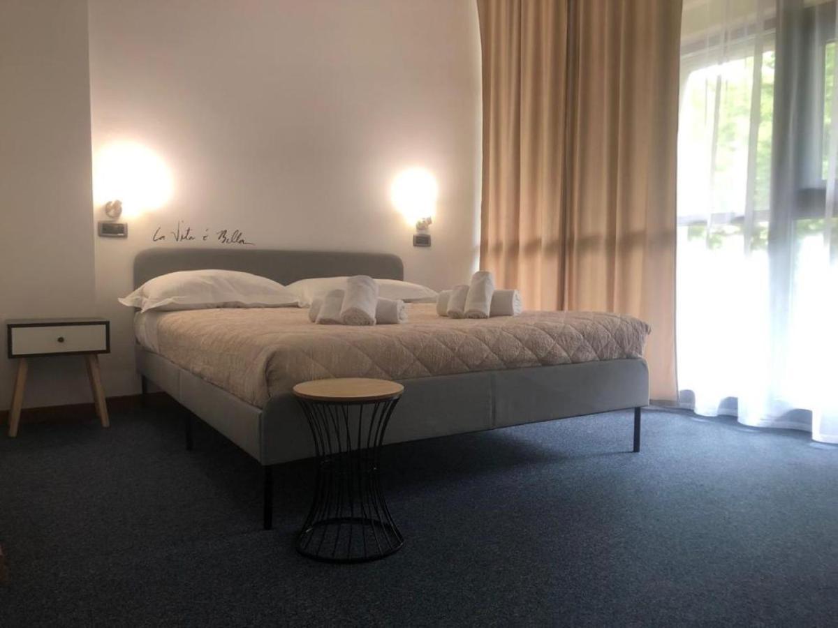 Cerreto dʼEsi Hotel Domus المظهر الخارجي الصورة